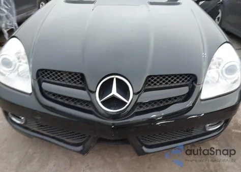 2010 Mercedes-Benz Slk 350 from USA, damaged, VIN WDBWK5JA8AF232593